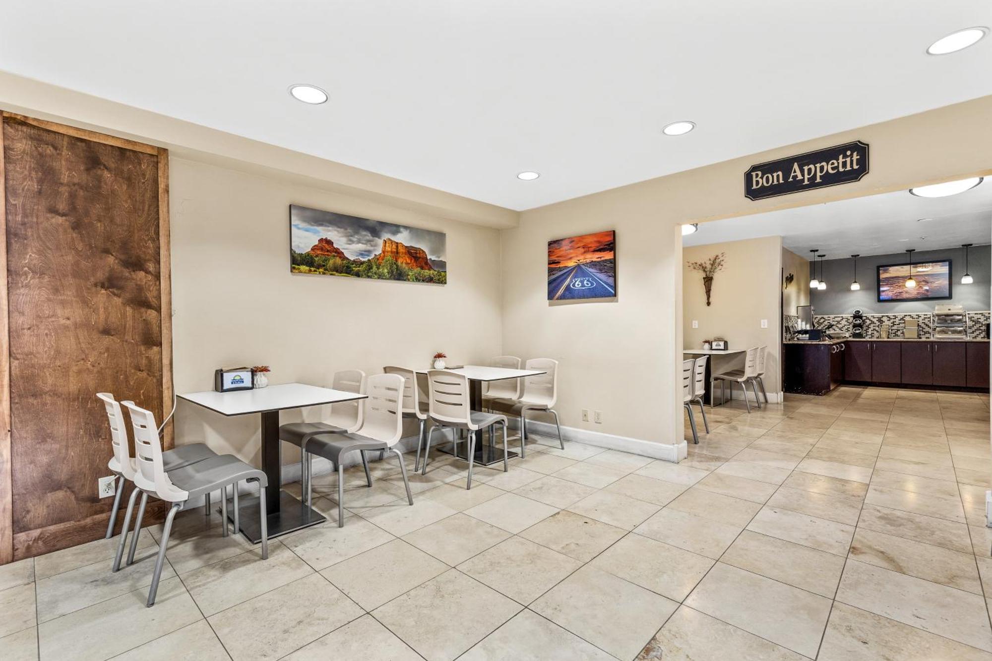 Days Inn By Wyndham Camp Verde Arizona Exterior foto